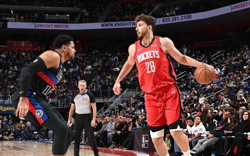 杜兰特41分钟轰32分，火箭掀翻东部第一！申京表现逐渐成为拖累