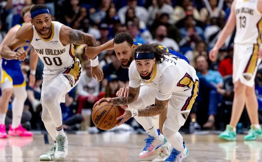 超市开张!三大核心进入交易货架,全力争取选秀权,这队彻底重建