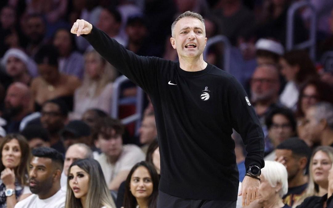 猛龙队主帅效仿马刺队传奇教练波波维奇，力图限制斯蒂芬库里