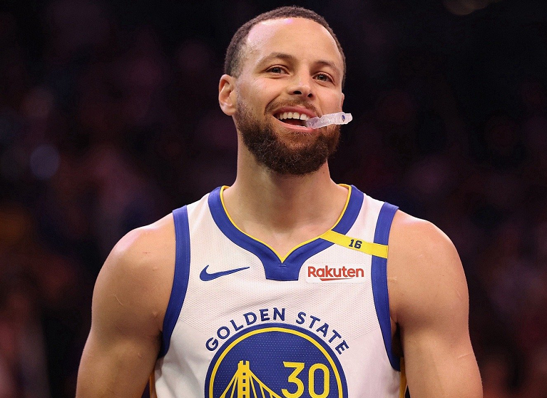 2年1.22亿!联盟第1!库里太难了,库明加自己选的路跪着也要走完