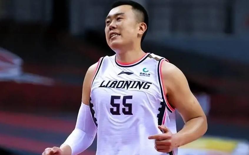 辽篮阵容仍存问题！杨鸣或已降低目标，失去和广东争冠的能力
