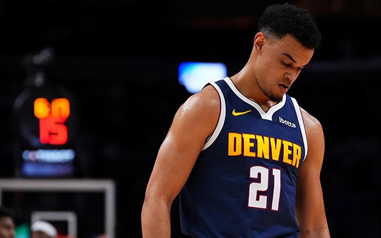 约老师不在，掘金锋线新星在各方面的弱点简直是被彻底放大了