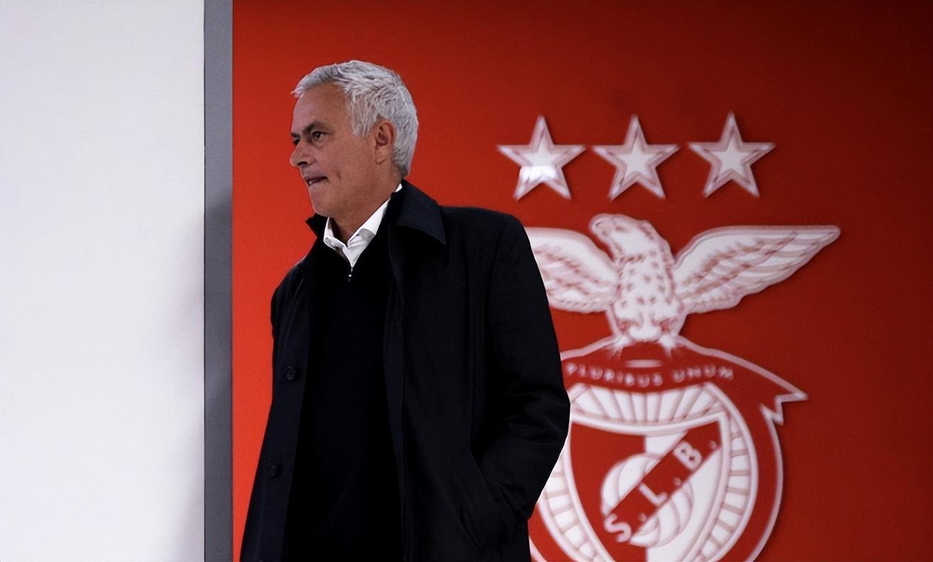 3隊(duì)全勝+2隊(duì)全??！歐冠最新積分榜出爐：英超霸榜前八，穆帥墊底