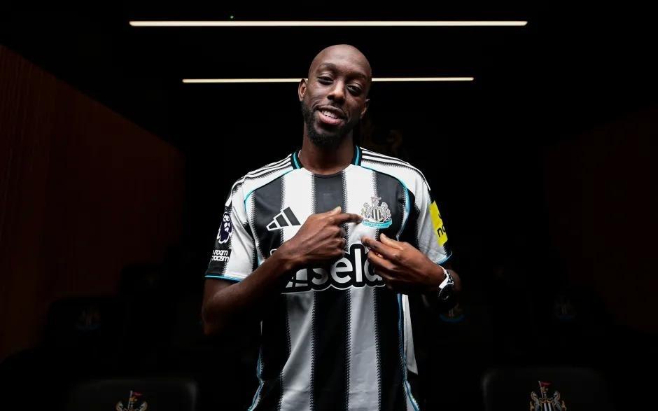 英媒:维萨为加盟纽卡放弃了布伦特福德欠他的奖金