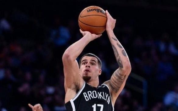 开始行动，记者：勇士出库明加+穆迪+希尔德+1首轮报价小波特