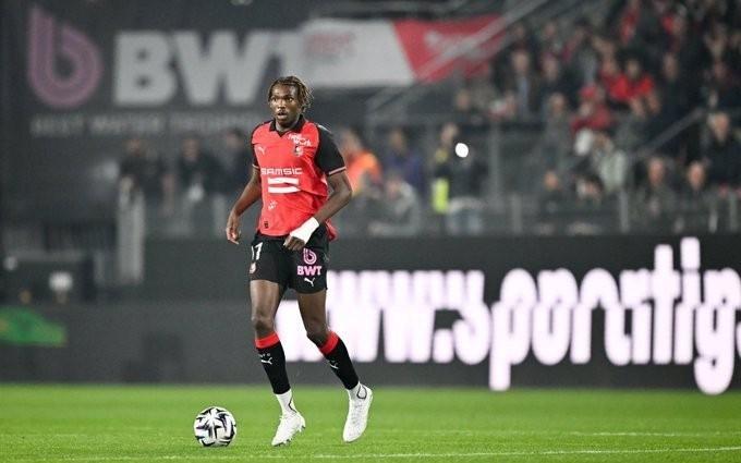 TA：雅凯转会切尔西后会进一线队有俱乐部愿永久签下迪萨西