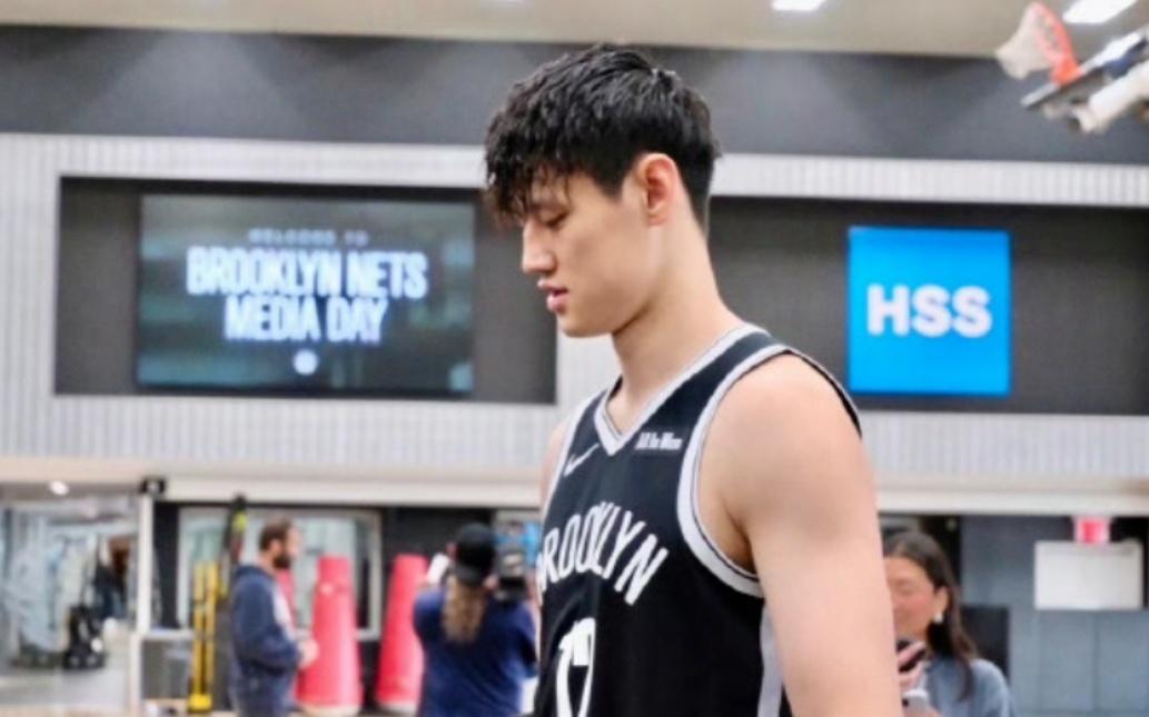 要为亚洲球员争口气！圆梦NBA，太好了曾凡博！