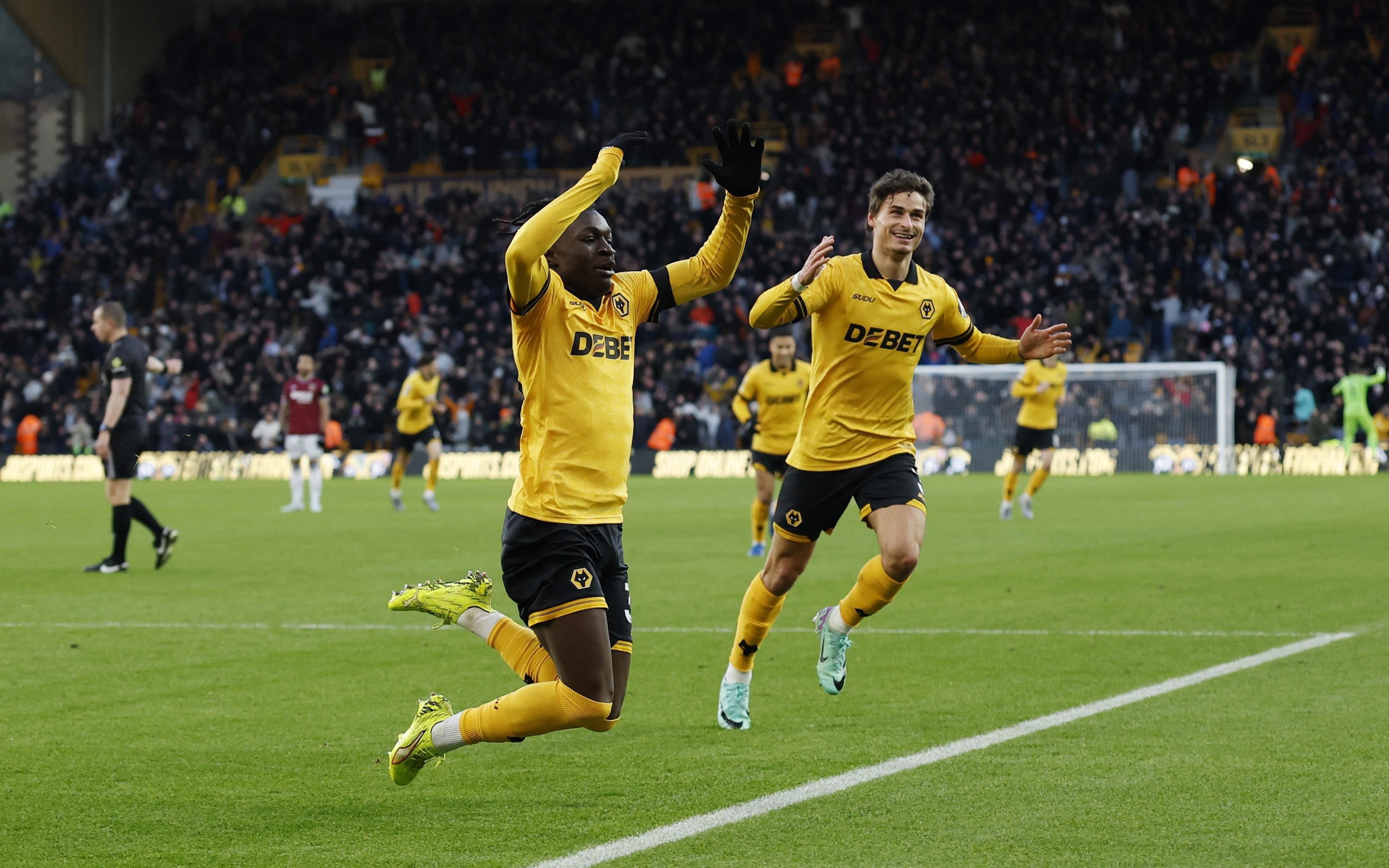 狼队迎来英超首胜，本赛季五大联赛已经没有不胜球队