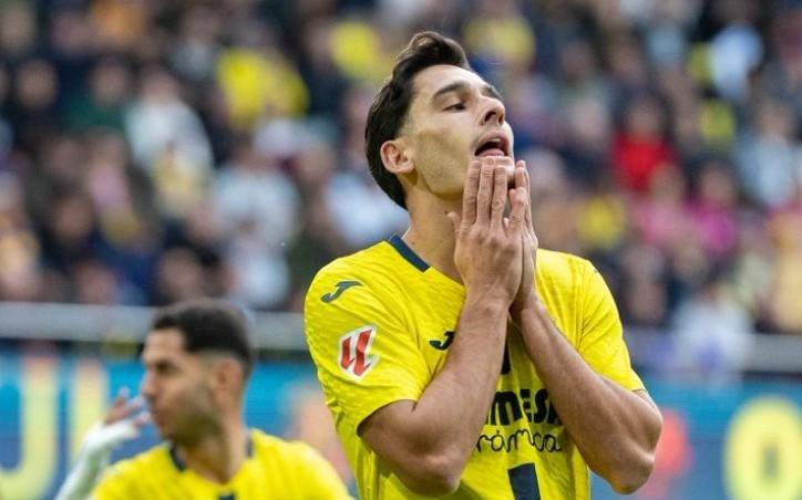 继续4分领跑积分榜，巴萨送给黄潜赛季西甲主场首败