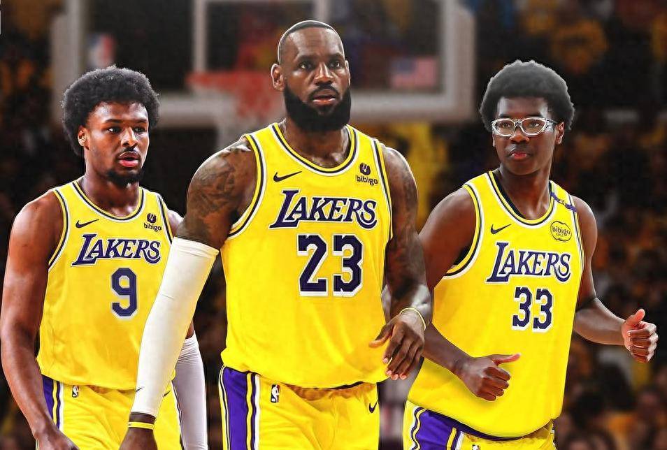 詹姆斯正式表态!或至少再打2年才退役,东契奇是他的最佳接班人