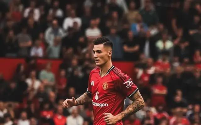 利物浦怎么不买这个24岁，英超射手榜排第二，身价2200万