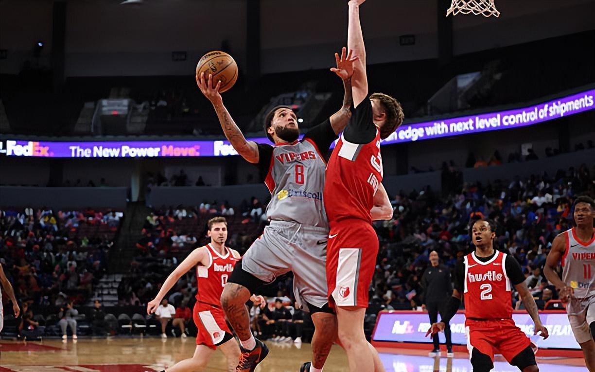 面对雷霆二队疯狂砍下42分,火箭二队找到了一名顶级得分手