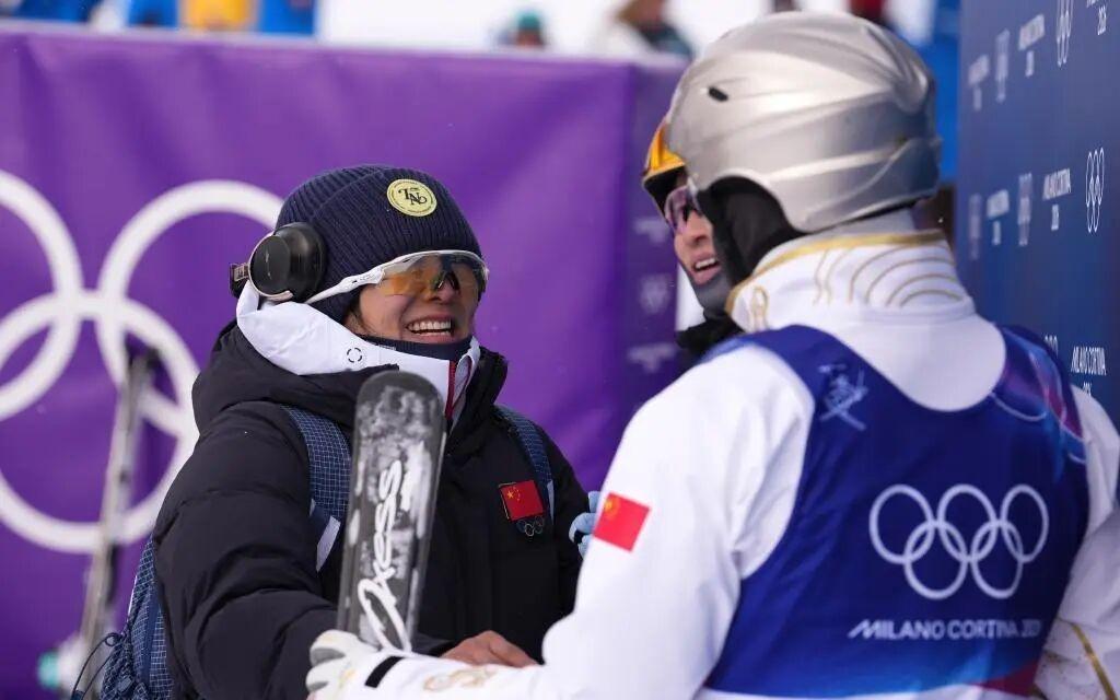 冠军伉俪，比翼齐飞