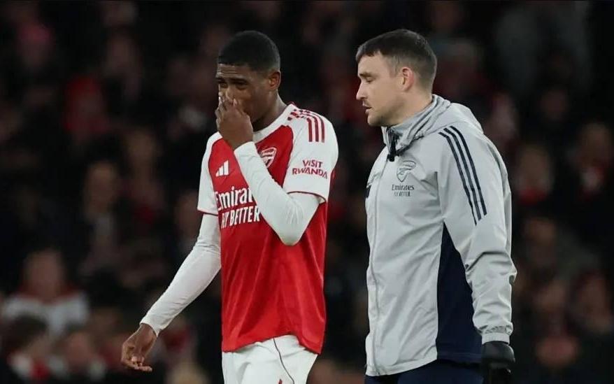 名记：枪手担心莫斯克拉可能缺席68周，他将接受进一步检查