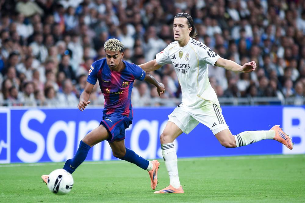 人狂有祸!巴萨输球又输人,亚马尔场上梦游场下挑事,皇马完胜