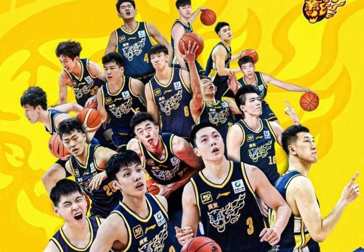 全是低價(jià)合同！廣東“白拿”NBA級(jí)國(guó)手鋒線，僅胡明軒一個(gè)頂薪！