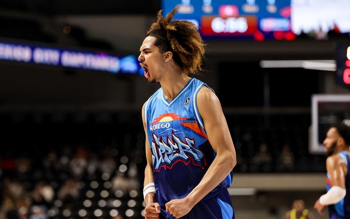 对于比赛的影响力被低估了!快船弃将在公牛二队的表现相当稳定