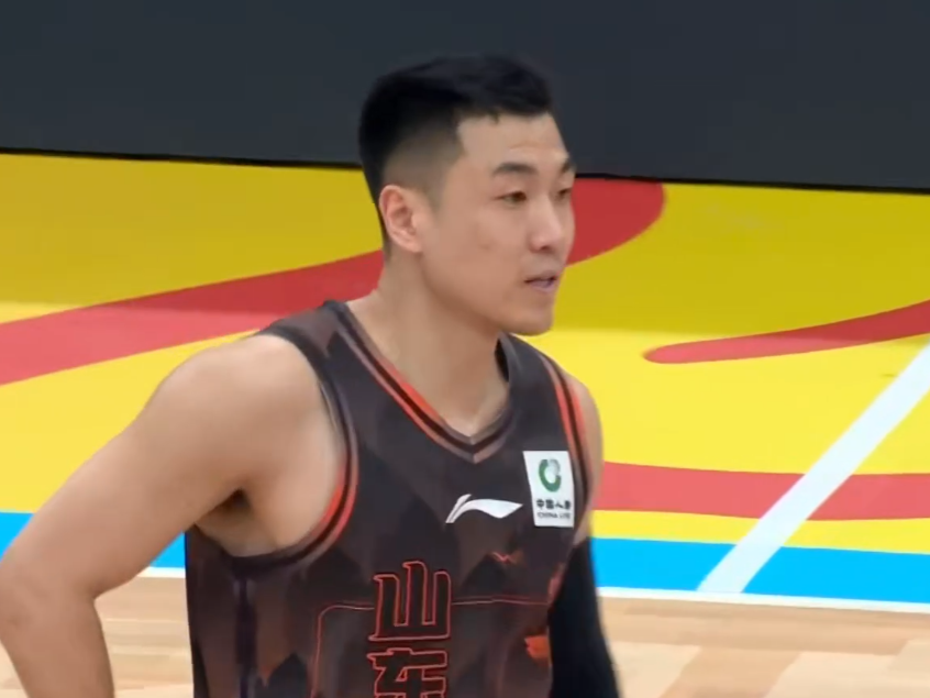 山东男篮大胜宁波评分出炉：两人接近满分，高诗岩有些失落