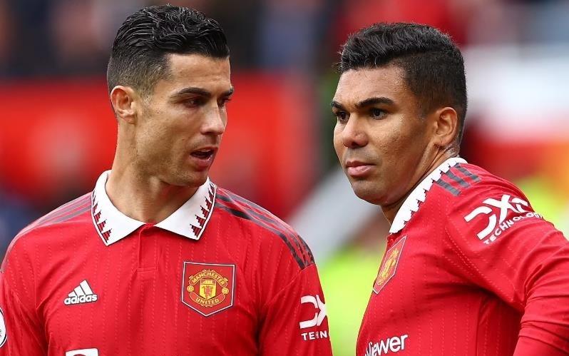 曝曼联冬窗签20岁全能天才!阿莫林:或取代卡塞米罗,性价比极高