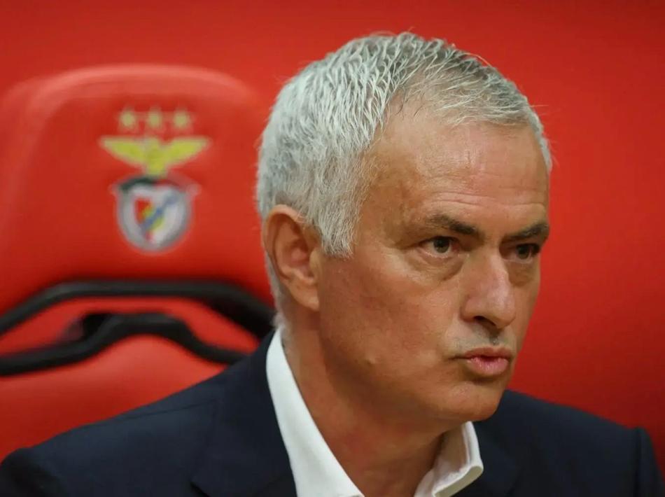 穆里尼奥又要领违约金了日落西山的