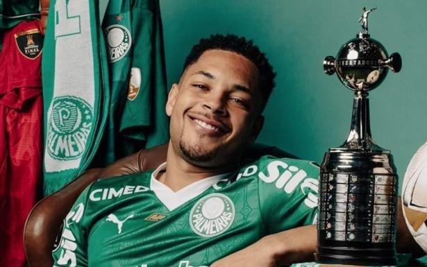 每体:罗克返回巴甲后表现出色,受到曼联和安切洛蒂的关注