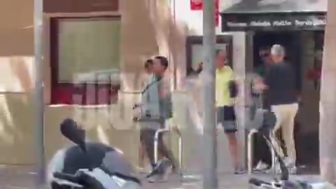 记者：德科与瓦雷拉经纪人进行会谈，探