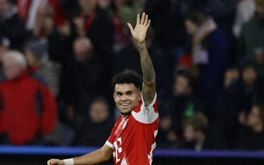 已打入8球助攻5次，迪亚斯离开利物浦加盟拜仁的决定太正确了