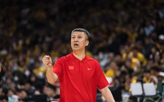 他仨愧对郭士强信任!一个8中0,一个4中0,一个2中0,价值何在