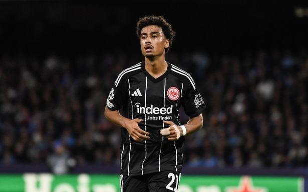 曼晚:多古和达洛特撑不起来曼联左路,俱乐部冬窗可能有动作