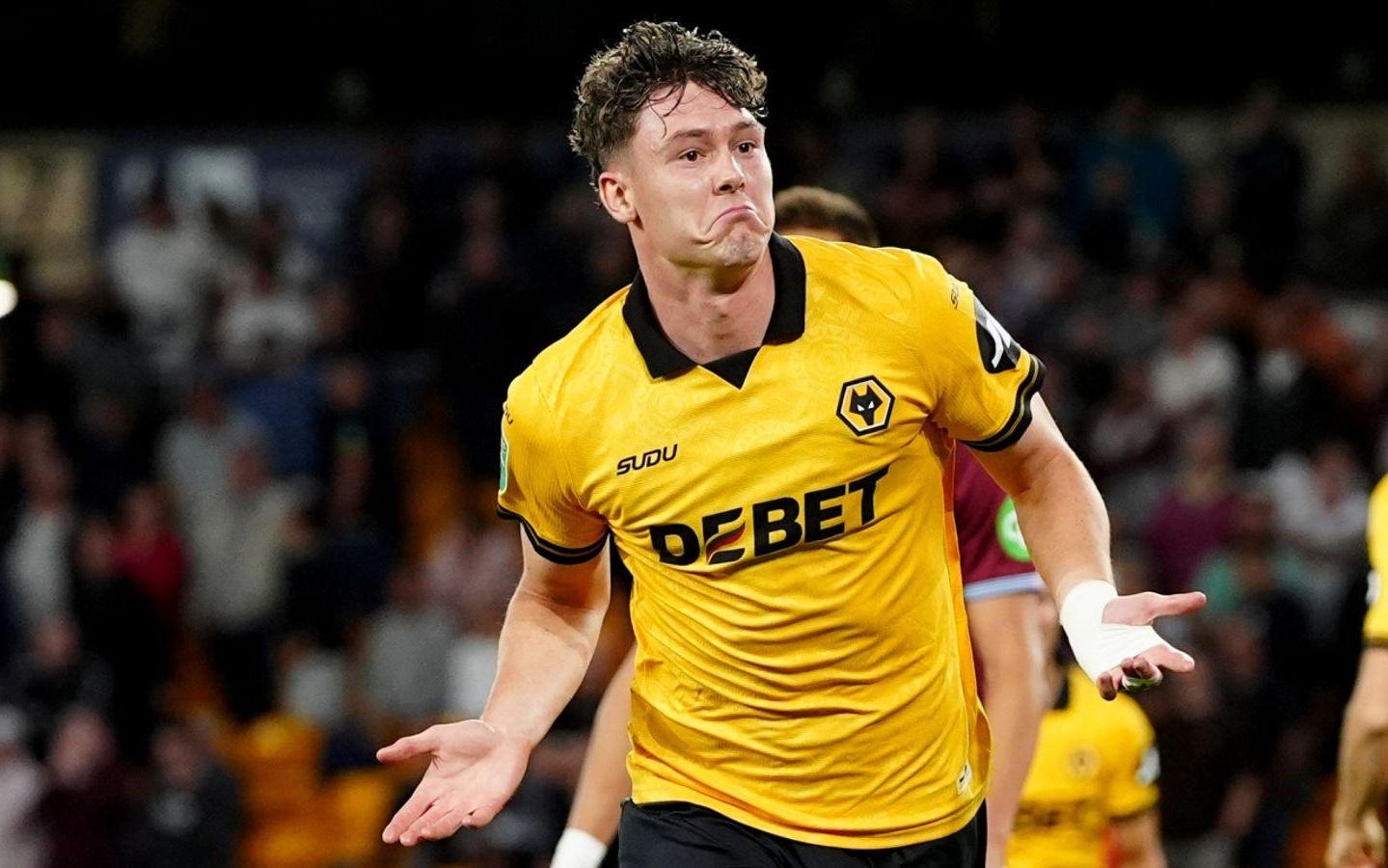 拉森：很高兴夏窗留在了狼队，对阵伯恩