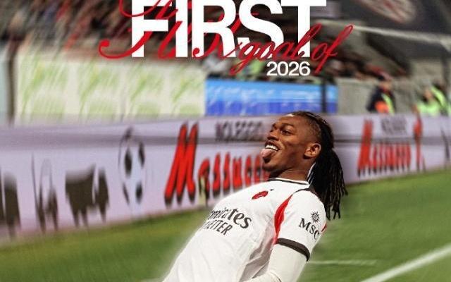 兼职中锋进球，全职中锋就位，米兰再取囧式胜利