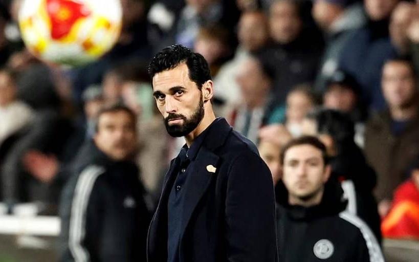 TA：接近阿韦洛亚的消息人士暗示，他的合同并非仅限于本赛季