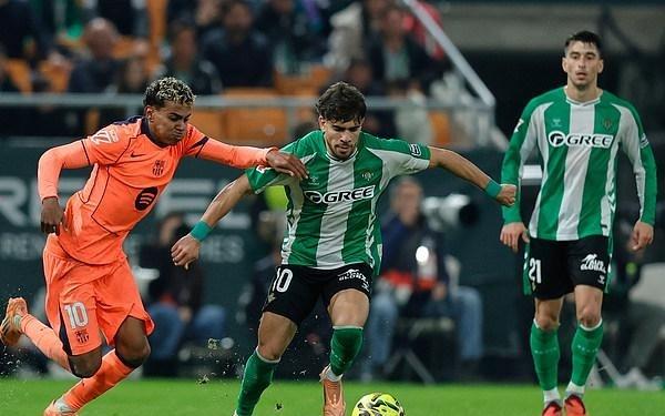 亚马尔点射巴萨53贝蒂斯迎西甲6连胜