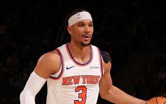 尼克斯官方：哈特正在进行一些轻度的场上训练一周后将接受复查