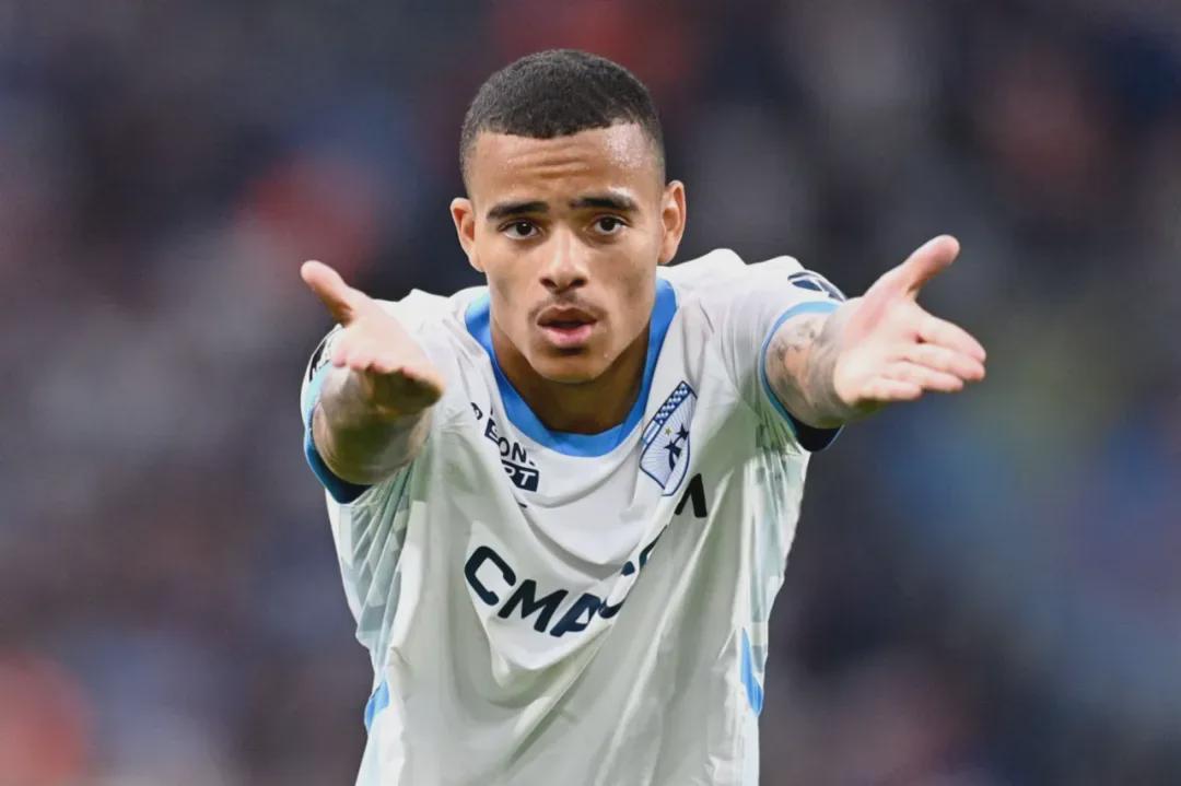 曝巴萨相中曼联弃将！15轮狂轰11球领跑法甲射手榜