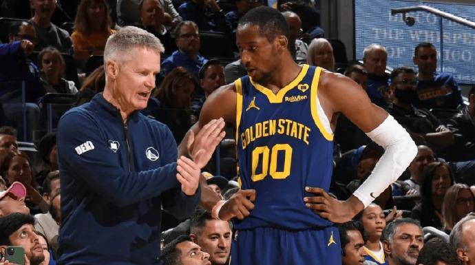 屋漏偏逢连夜雨名记库明加科尔关系不可修复独行侠国王有意他