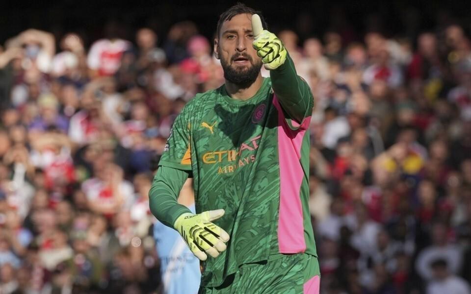 多纳鲁马遭戏耍!英超首次丢球,马丁内利神仙球,6战枪手丢9球