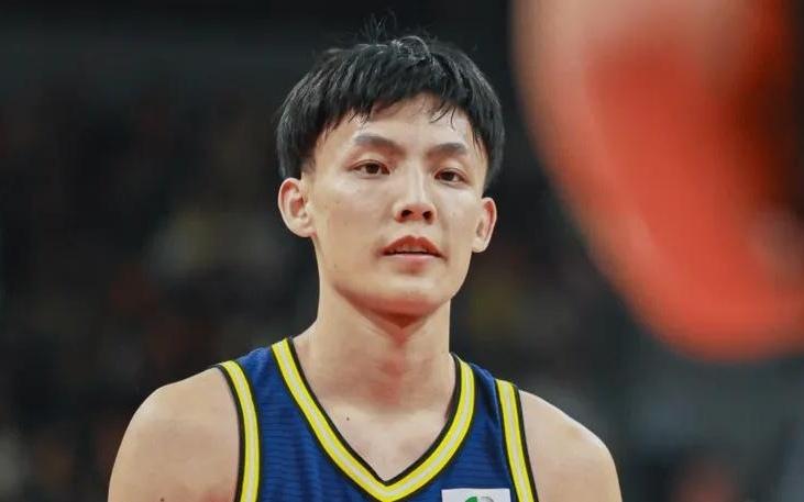 被北控绝杀杜锋必背锅！末节三调整错失优势，打快正合对手所愿！