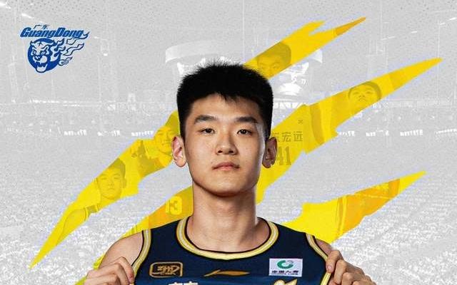 11月25日，广东男篮4个消息：恭喜杜锋，恭喜黄荣奇，恭喜王洪泽