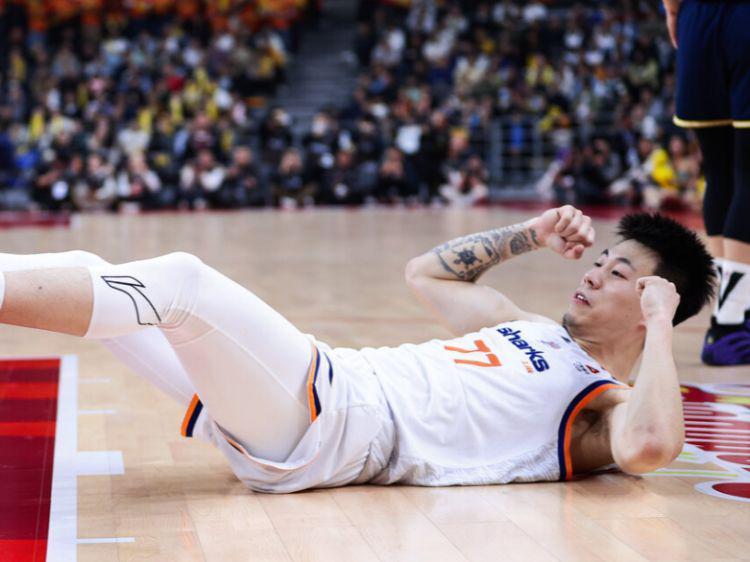 惨败40分！广东输在哪多位媒体人给出看法，有2人点评一针见血