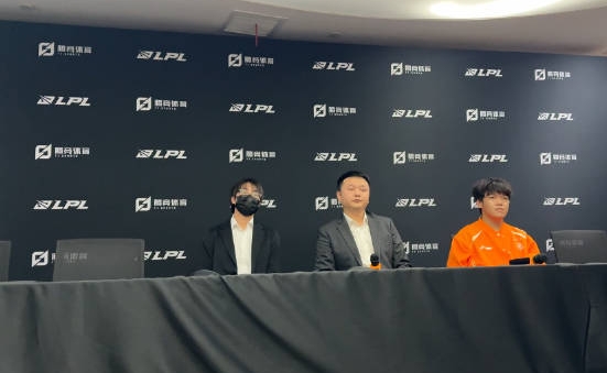 OMG败者群访：教练直言执行力和团战都不好！