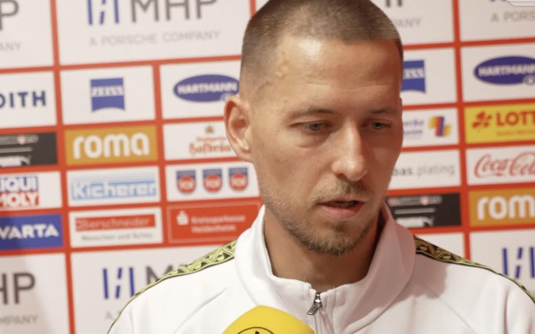 安东：红牌出现前我们就踢得不错球队本可创造更多得分机会