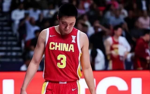 男篮惨败反思三:CBA无法为国家队培养高水平球员,应进一步限薪