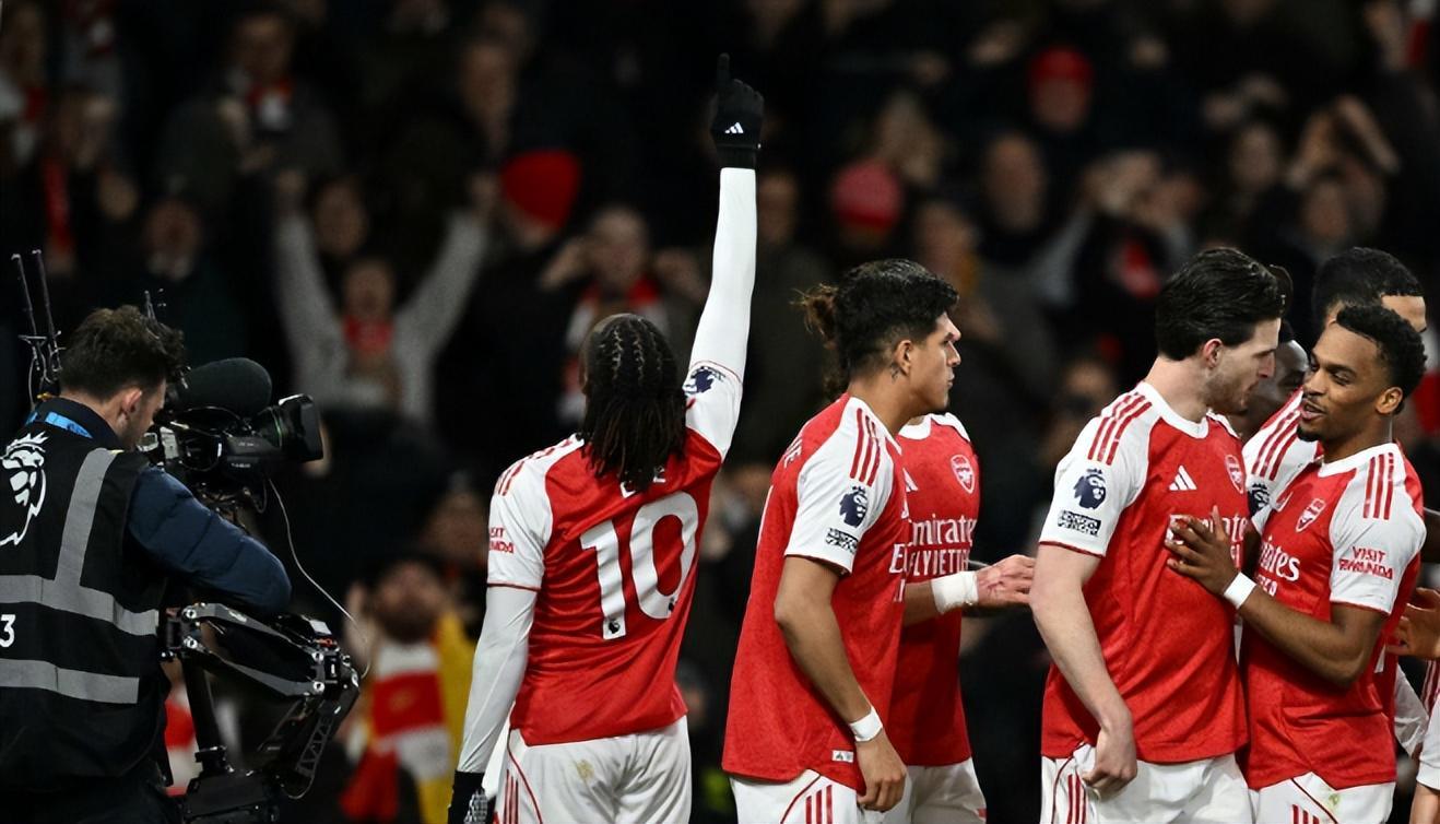 41!北伦敦德比一边倒夏窗新援大秀帽子戏法阿森纳6分领跑英超