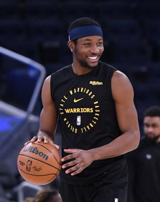 记者:勇士很不愿意交易库明加到国王,因怕他在那成为全明星