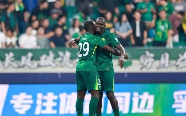 北京國(guó)安遭遇重大危機(jī)：曝球員欠薪8個(gè)月，母公司欠債超百億