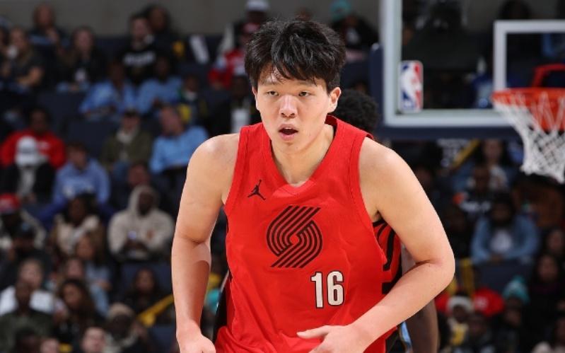 开拓者官宣：杨瀚森再度下放对阵疾行队迎7天6赛魔鬼赛程