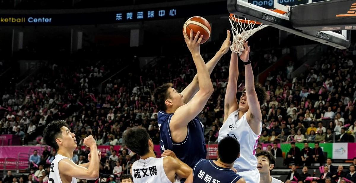 CBA退步最快的球星！投篮14中1，三分10中0，你可是顶级射手啊