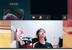 压力太大了！昨天比赛Kid队失利后，听队友复盘的xiye疑似落泪...
