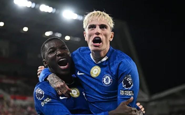 布朗:曼联要振作起来,踢切尔西最好有人能碾碎加纳乔